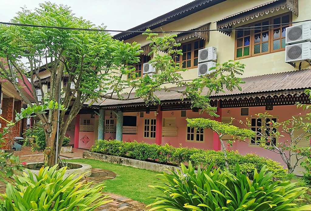 Sabak Awor Resort