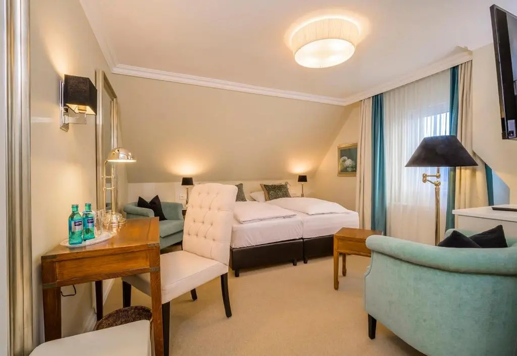 Standard Double room (full double bed)