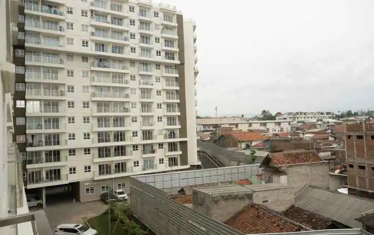 Homey 3BR at Gateway Pasteur Apartment near Pasteur Exit Toll By Travelio