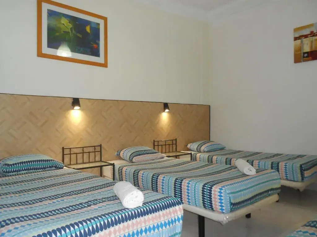 Triple room