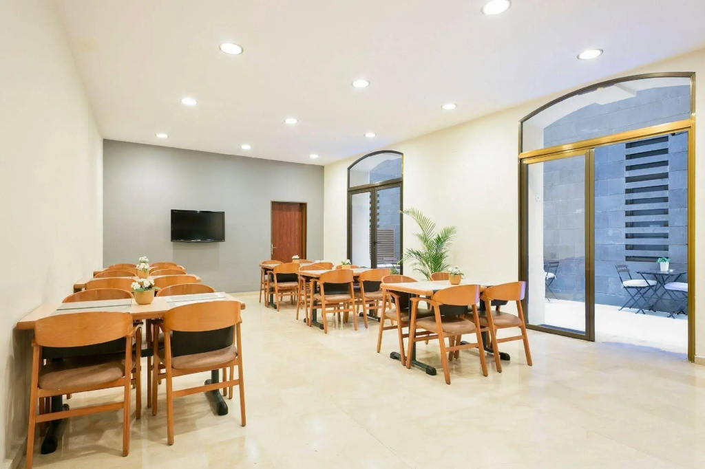 Hotel photo 18