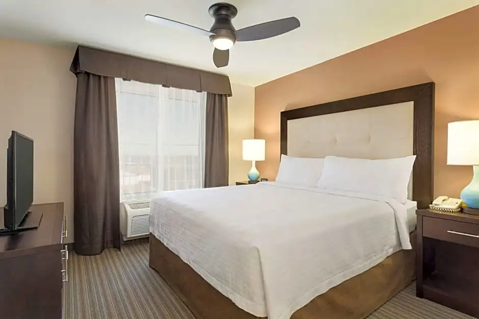 Homewood Suites by Hilton Fargo - Chambres