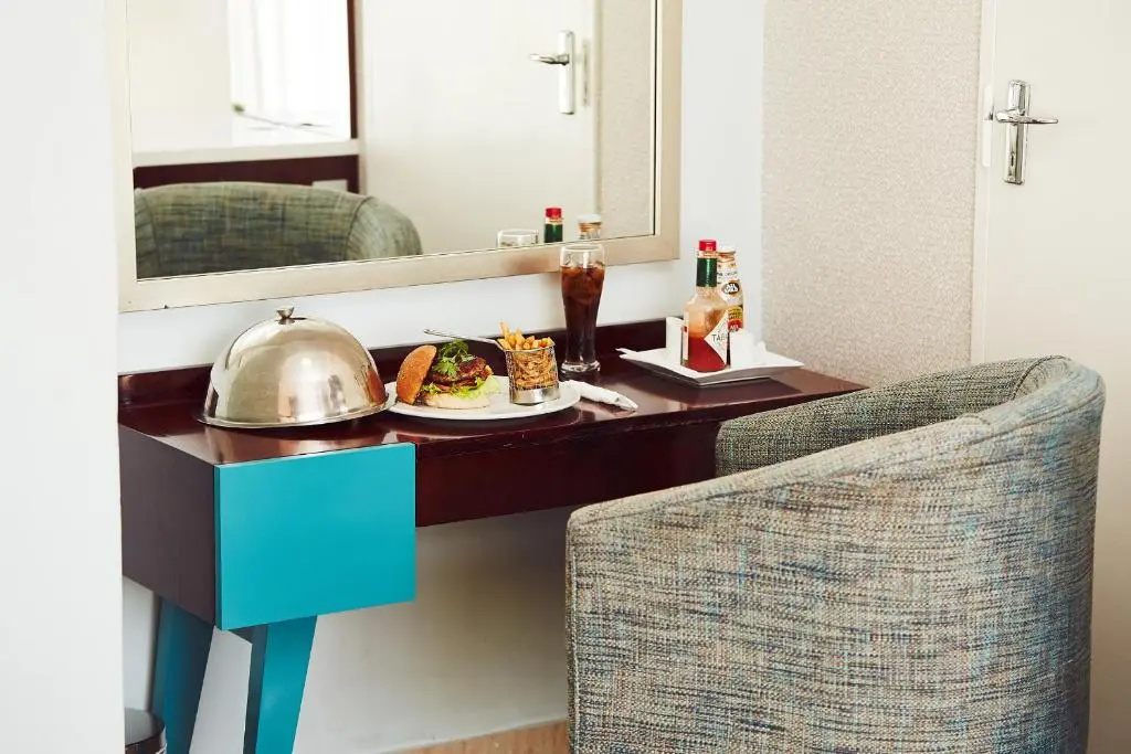 First Group The Palace All-Suite - Chambres