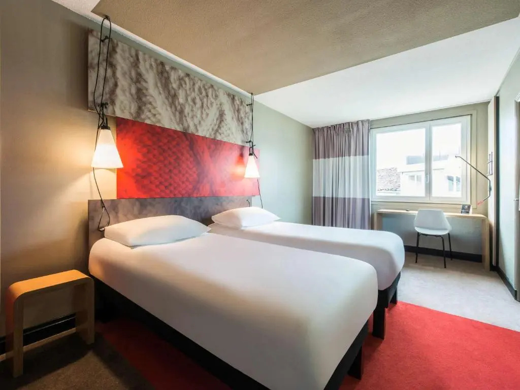 Standard Double room (full double bed)