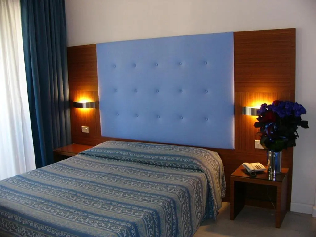Standard Double room with balcony (full double bed)
