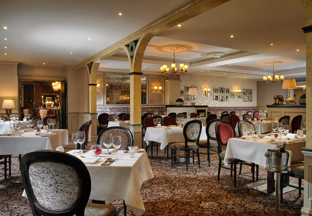 The Rose Hotel - Général