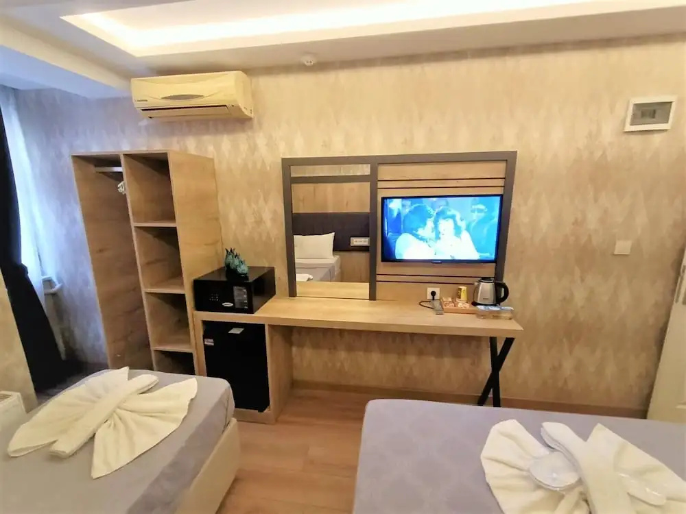 Avcilar Elit Hotel — 2