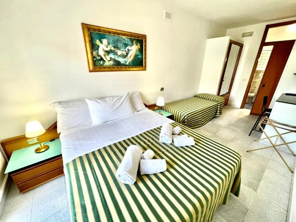 Hotel Minerva - Chambres