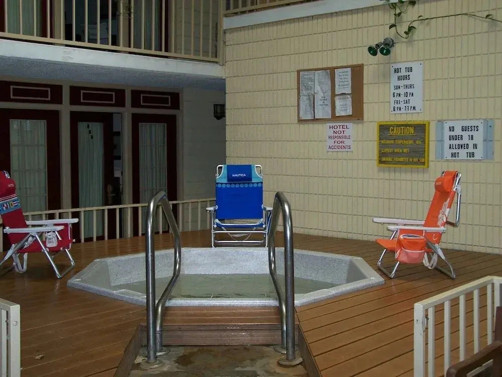 Season's Inn