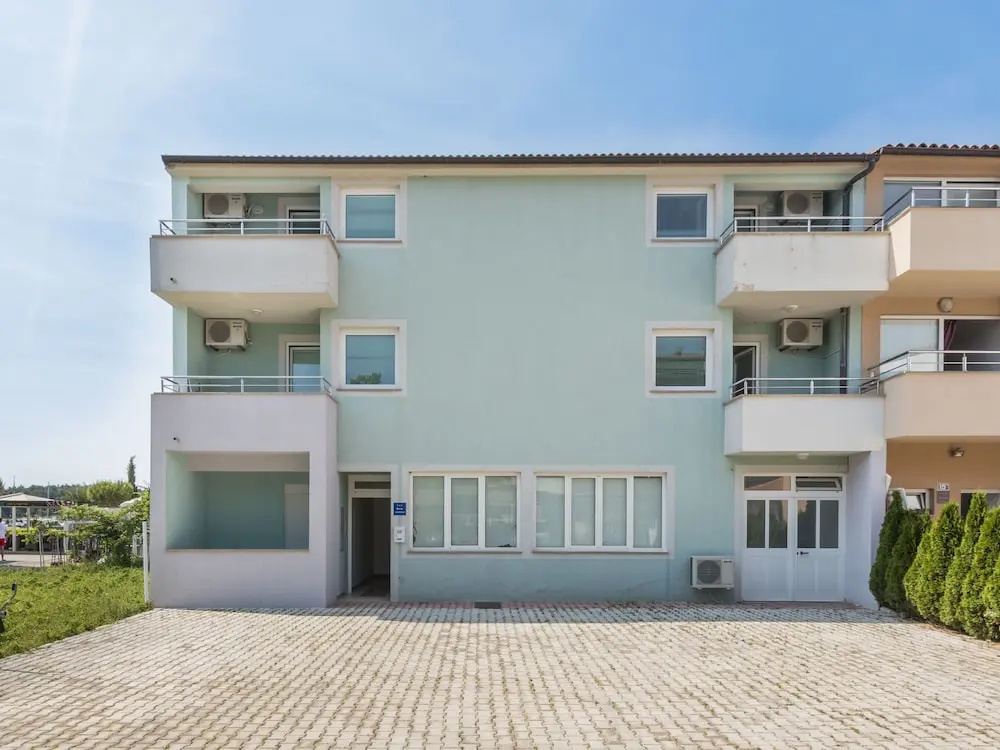 Simplistic Apartment in Medulin With Sea View