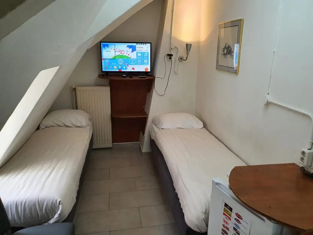 Standard Double room (twin beds)