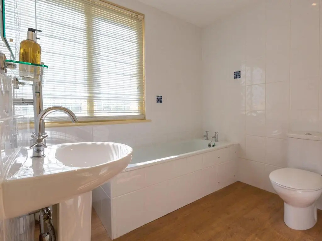 Superior Double room (full double bed)