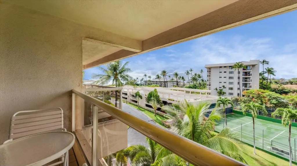 Castle at Maui Banyan - Chambres