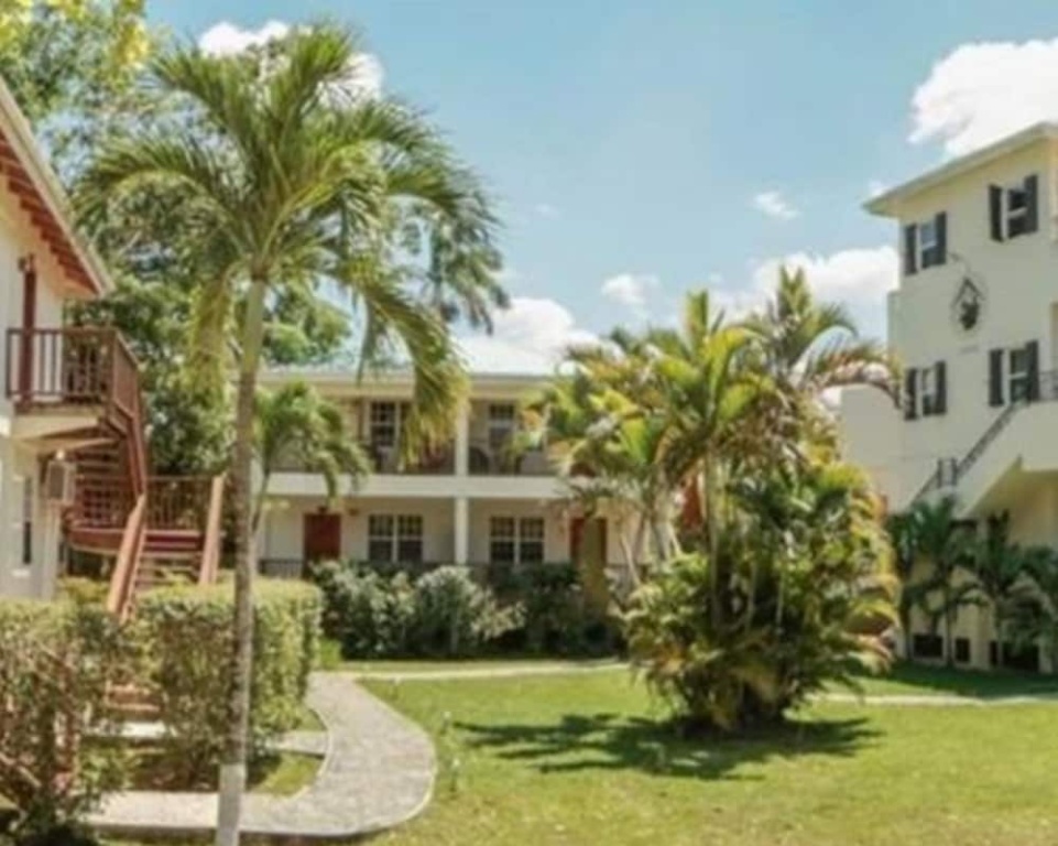 Black Orchid Resort - 3