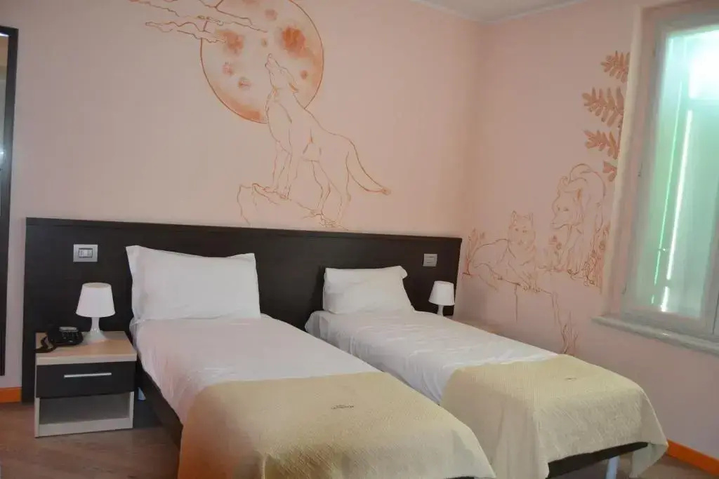 Standard Double room (twin beds)