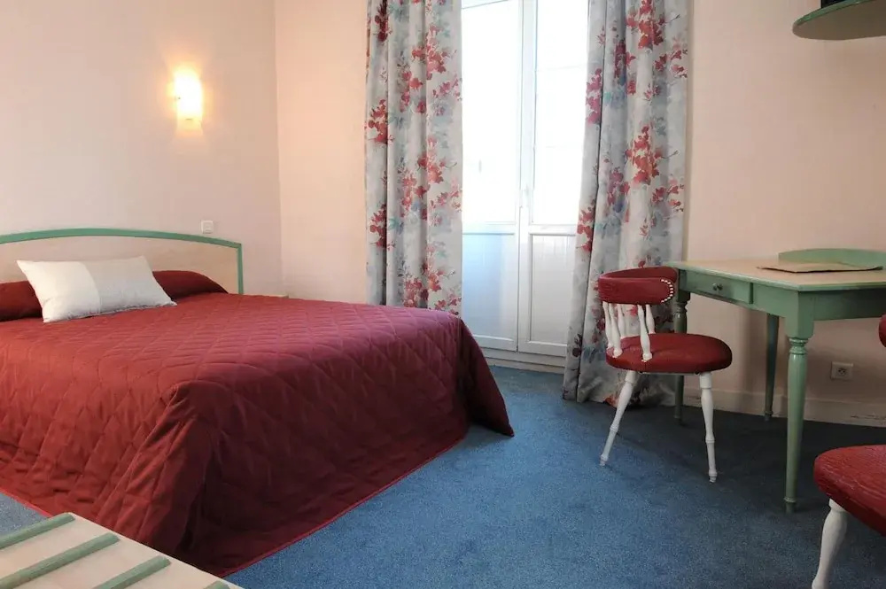 Voir la photo 3 — Hôtel Les Tilleuls