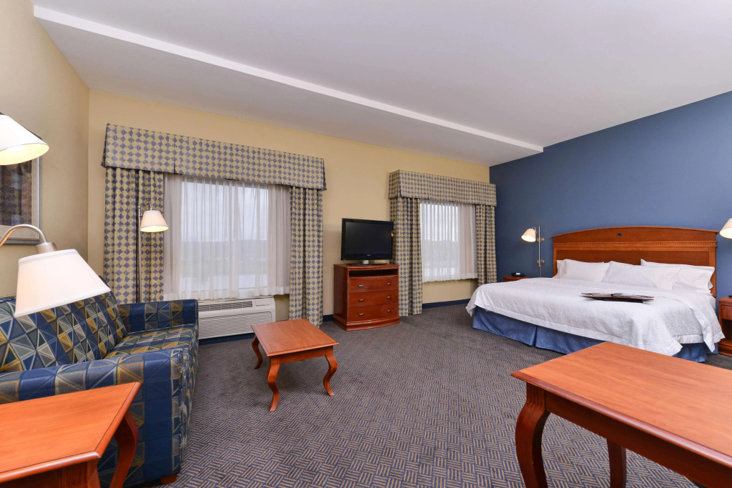 Hampton Inn Evanston - фото 6