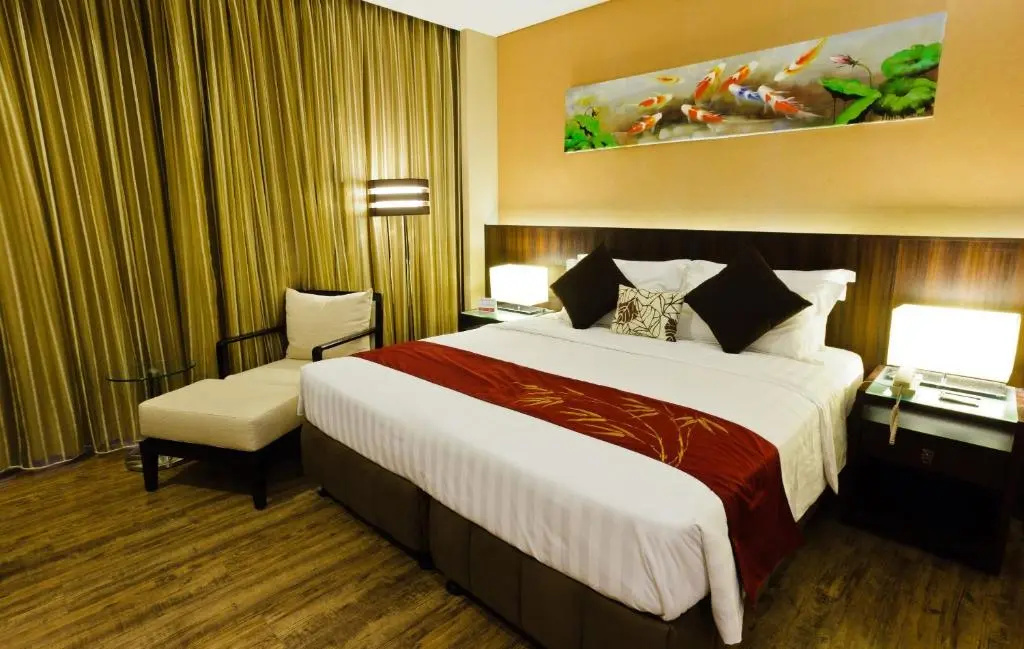 Executive Double room (full double bed)