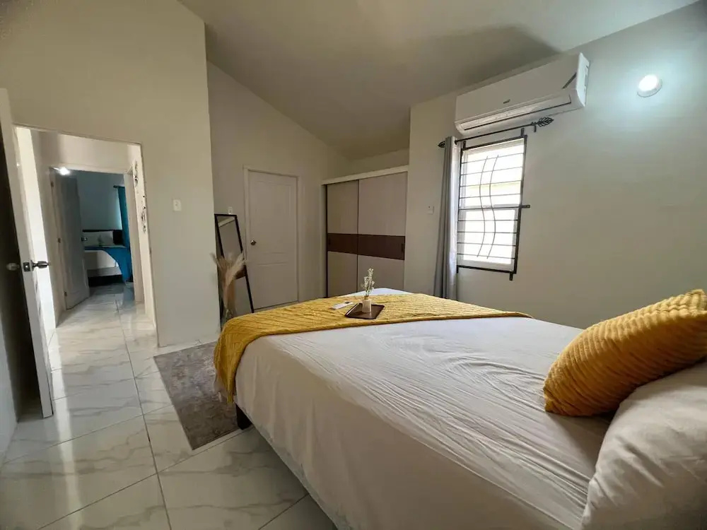 Charming 2 Bedroom Home in Phoenix Park Village