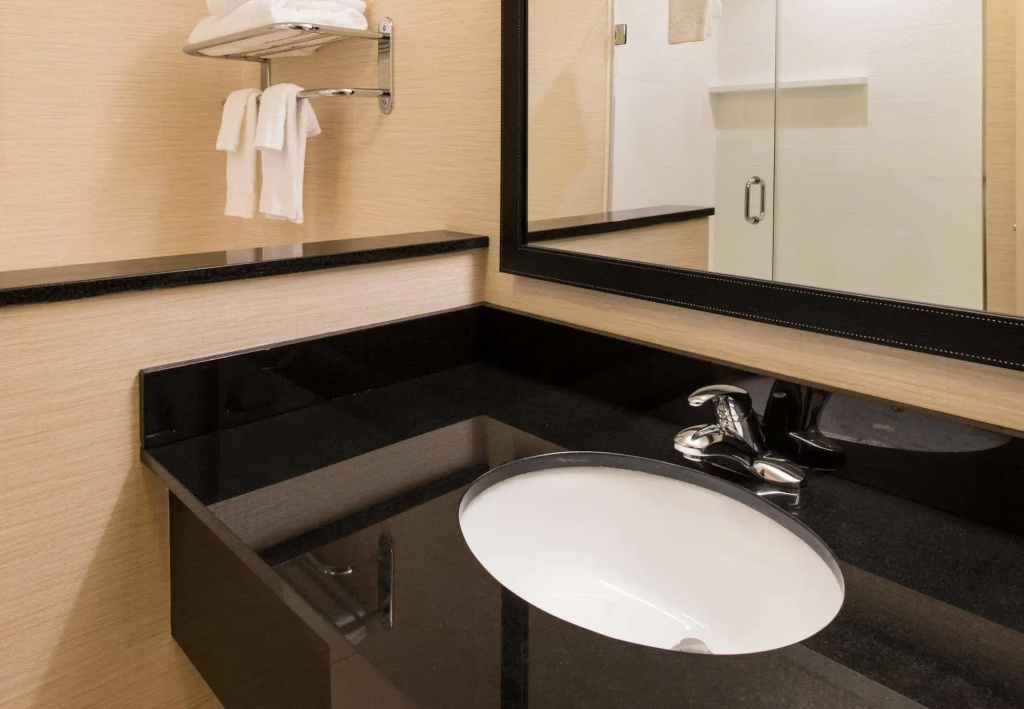 Fairfield Inn & Suites Utica - Général