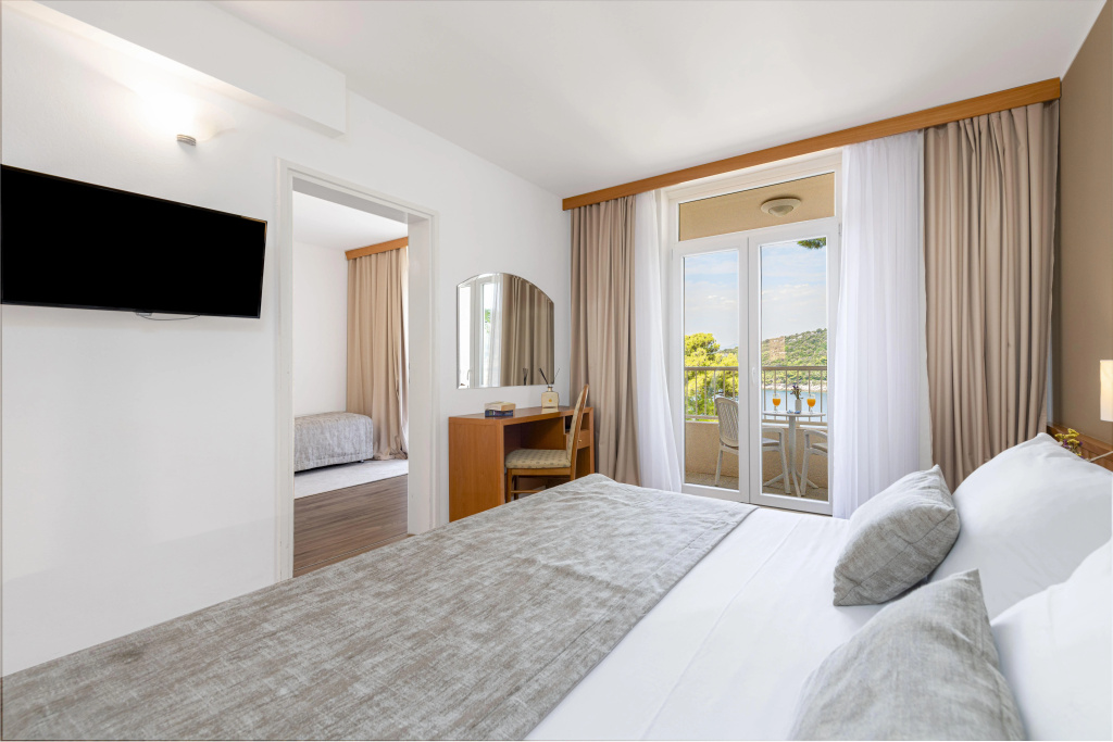 Hotel Splendid — 2