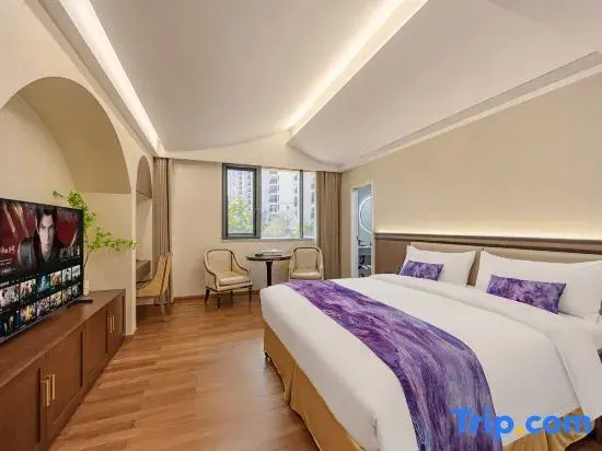 Standard Double room with garden view (full double bed)