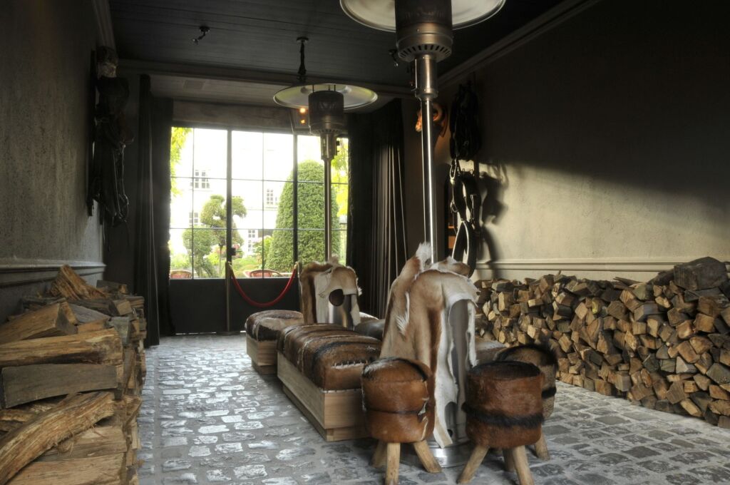 The secret garden luxury suites by null