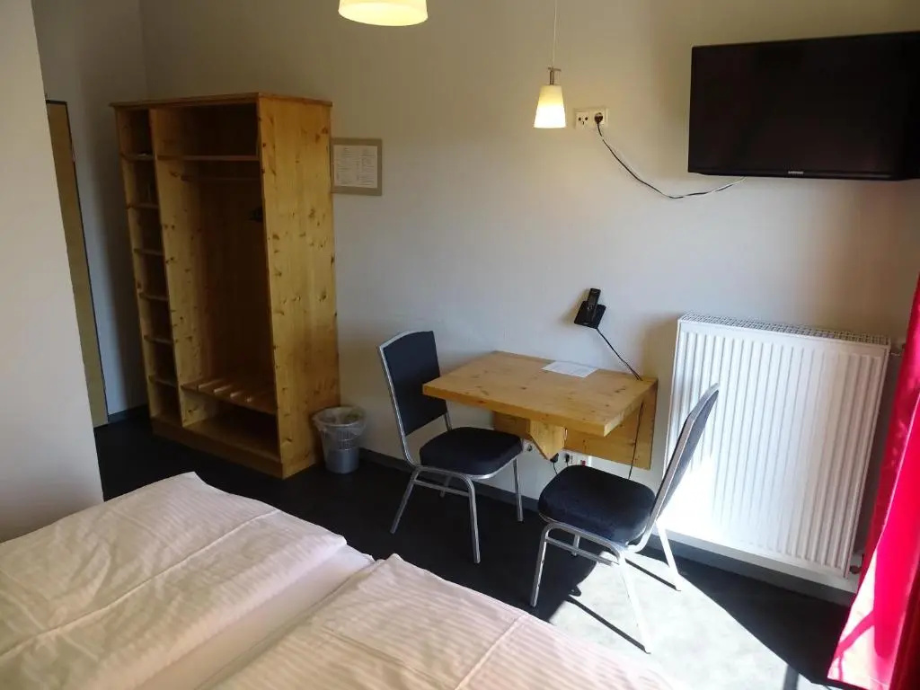 Economy Double room (full double bed)