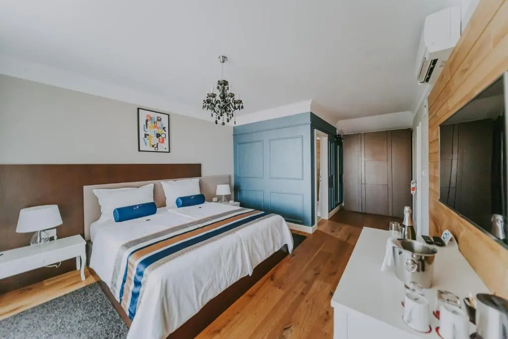 Rooms N - Chambres