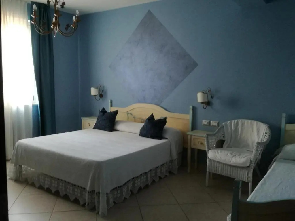 Economy room