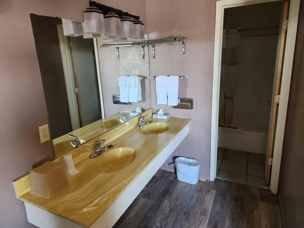 Satellite Inn - фото 26