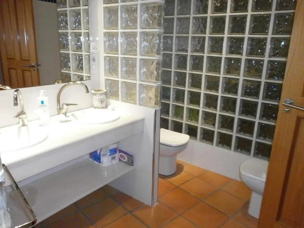 2 Bedrooms Apartment with balcony