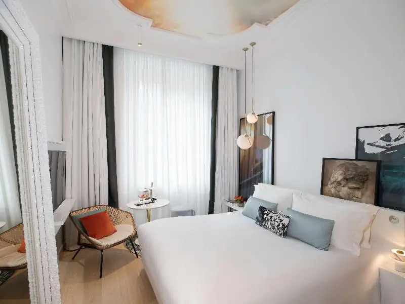 Sofitel Rome Villa Borghese Room Type - Superior Double room (full double bed)