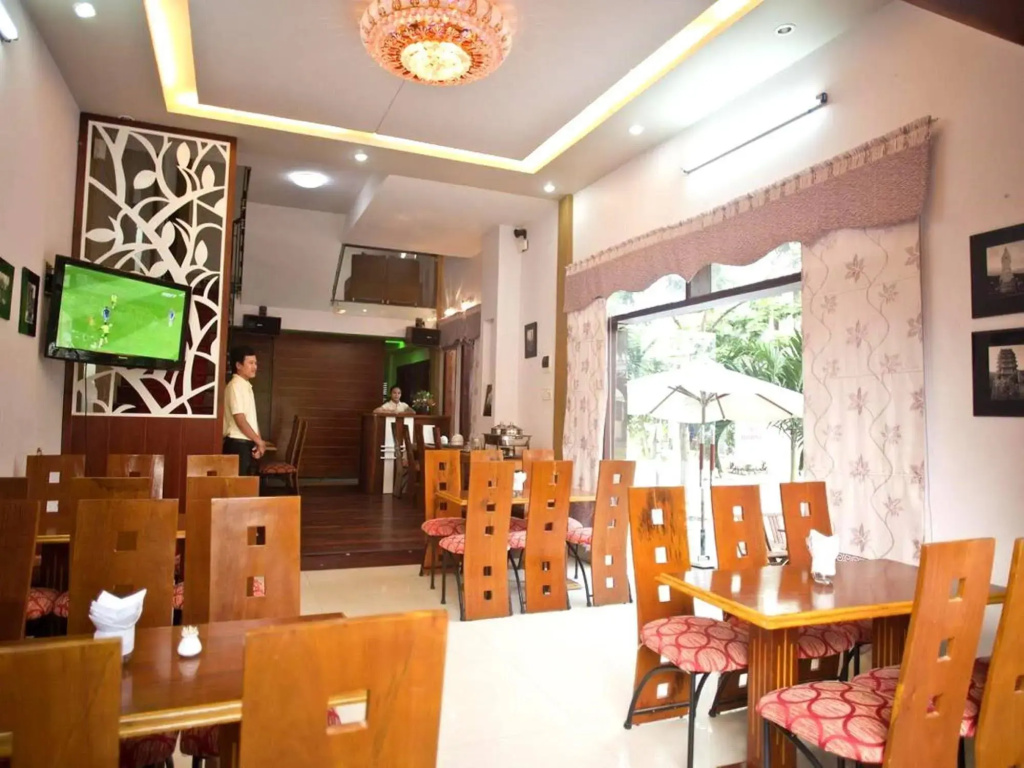 Hotel photo 12