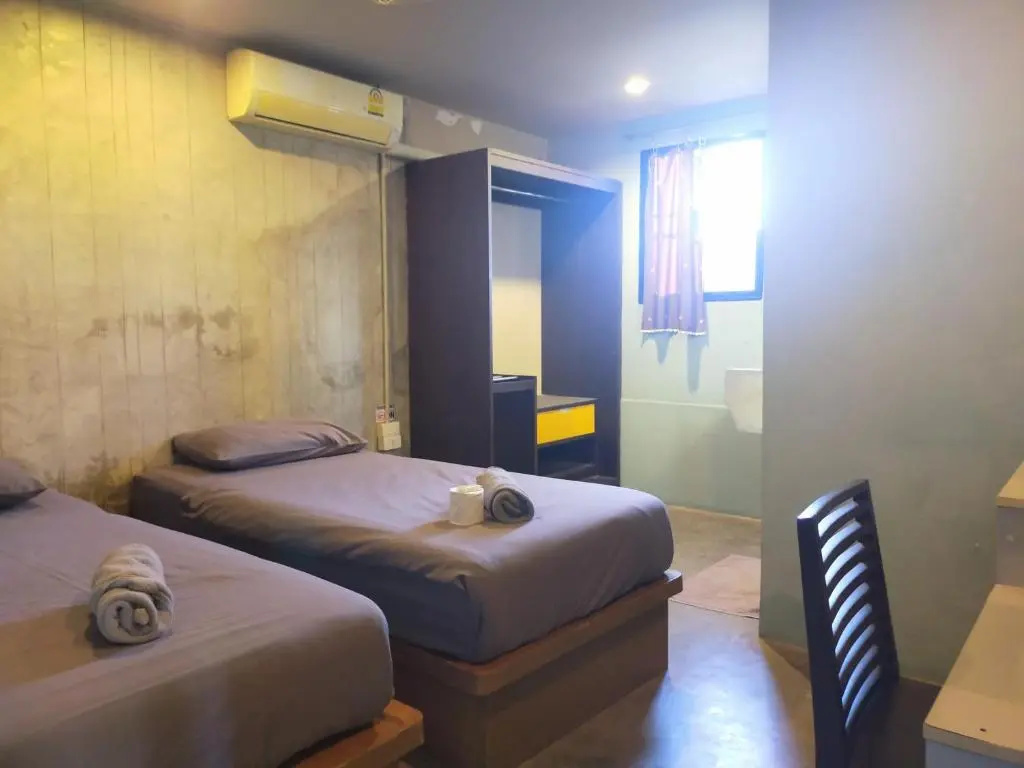 Standard Double room (twin beds)