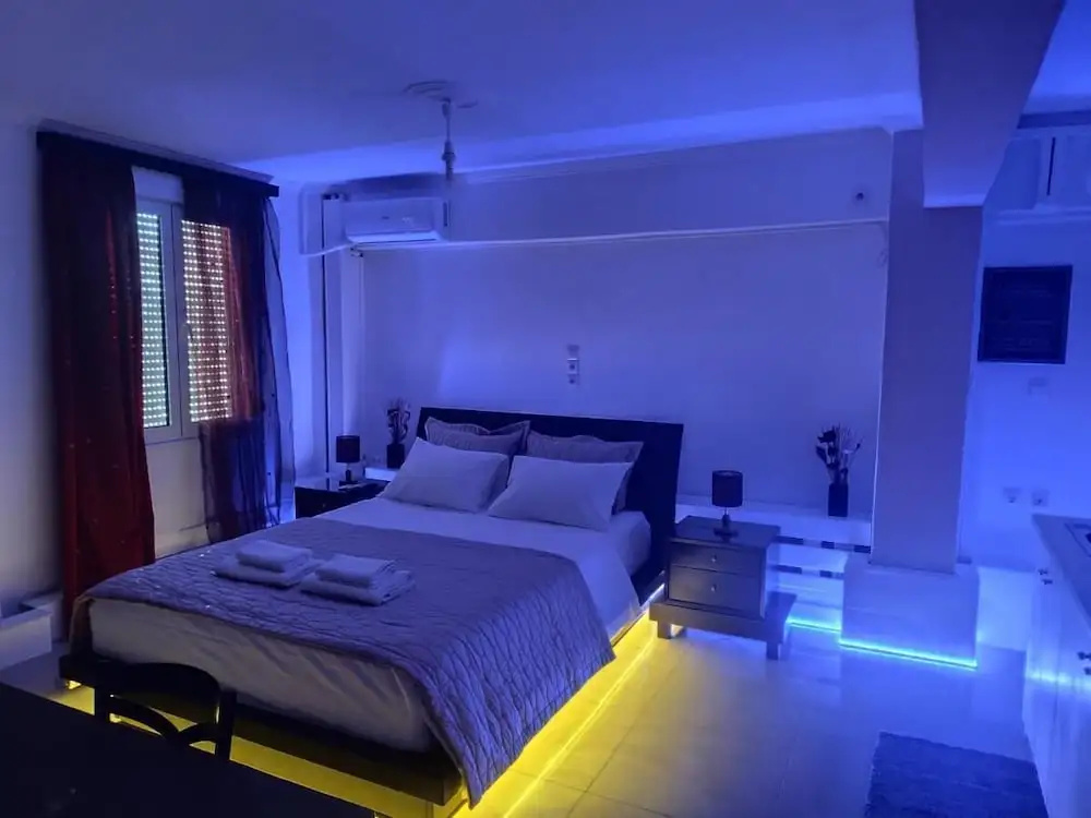 Acropolis Echoes Apartment