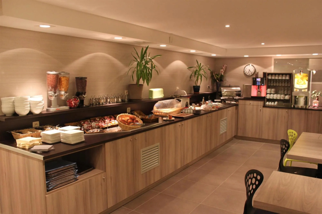 Hôtel Kyriad Lyon Est - Général