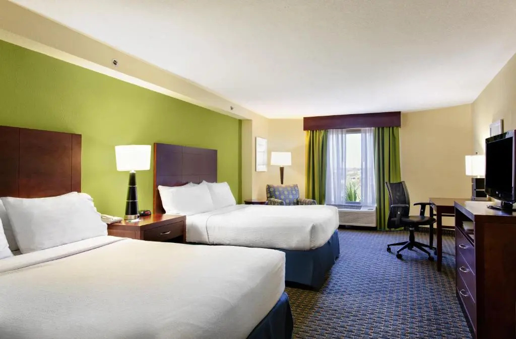 Holiday Inn & Suites Daytona Beach on the Ocean by IHG - Chambres