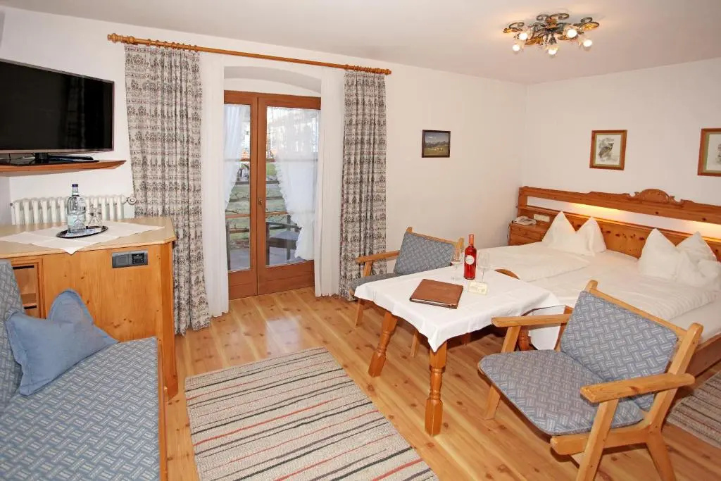 Alpenhof Krün - Chambres