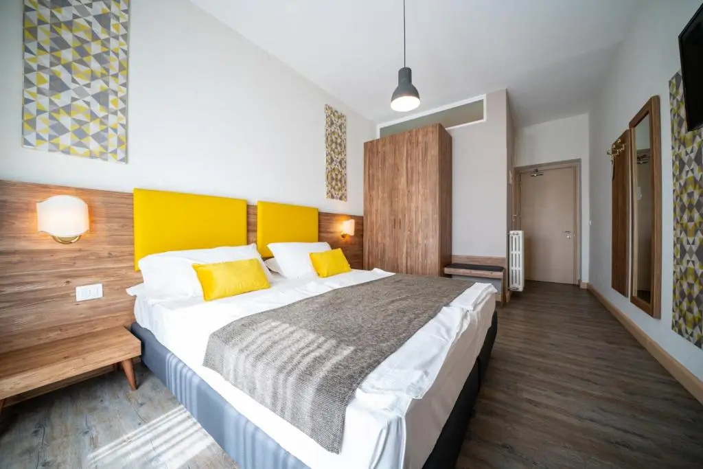 Standard Double room (full double bed)