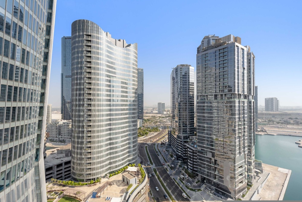 Silkhaus Prestige 2BR Stay in Al Reem Island