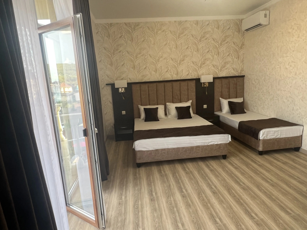 Адонис (Дивноморское) - фото 3