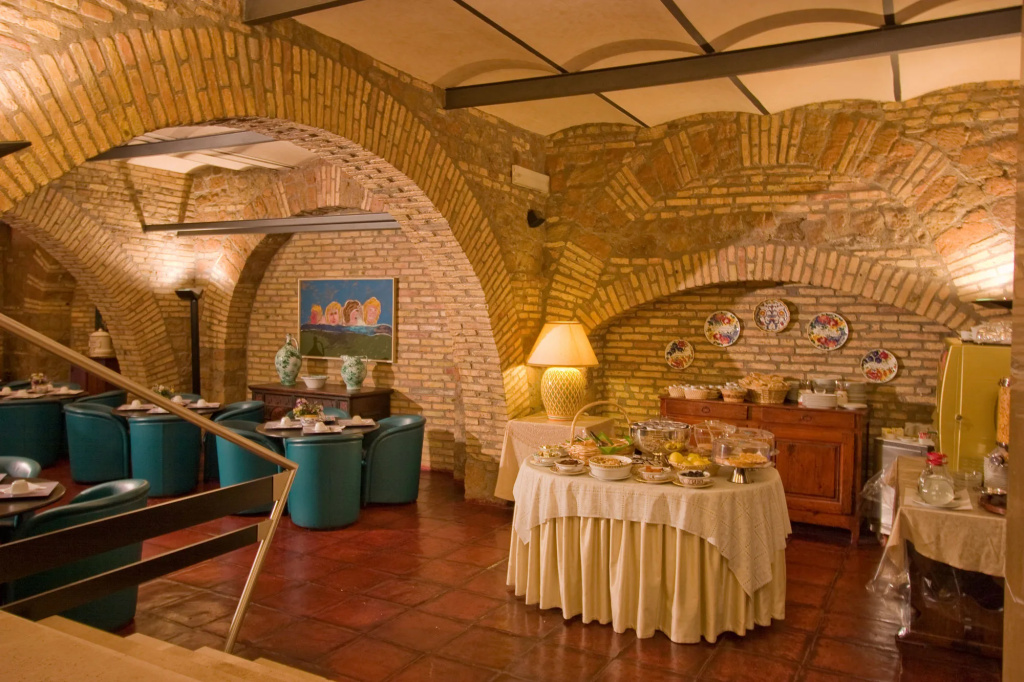 Hotel photo 18