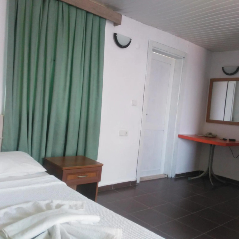 Hotel Ugur — 4
