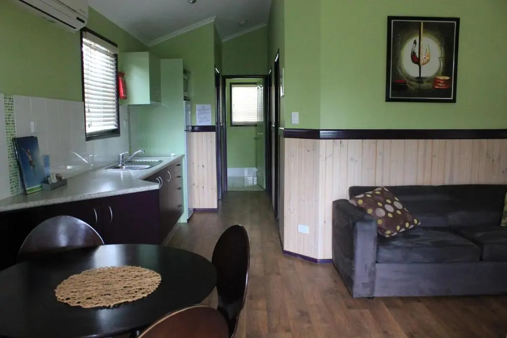 BIG4 Aussie Outback Oasis Holiday Park - Chambres