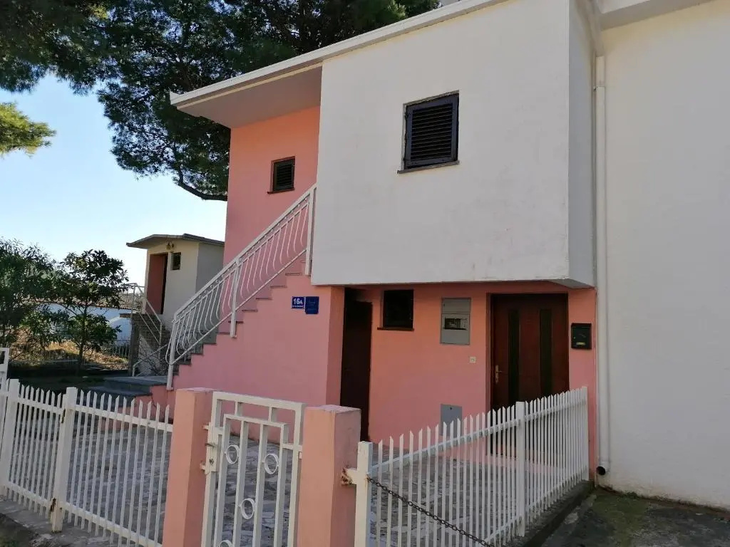 Apartments Glibić