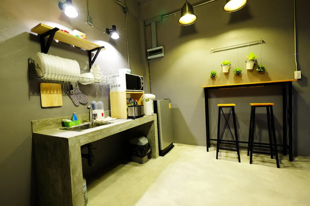 The Backpack Hostel — фото