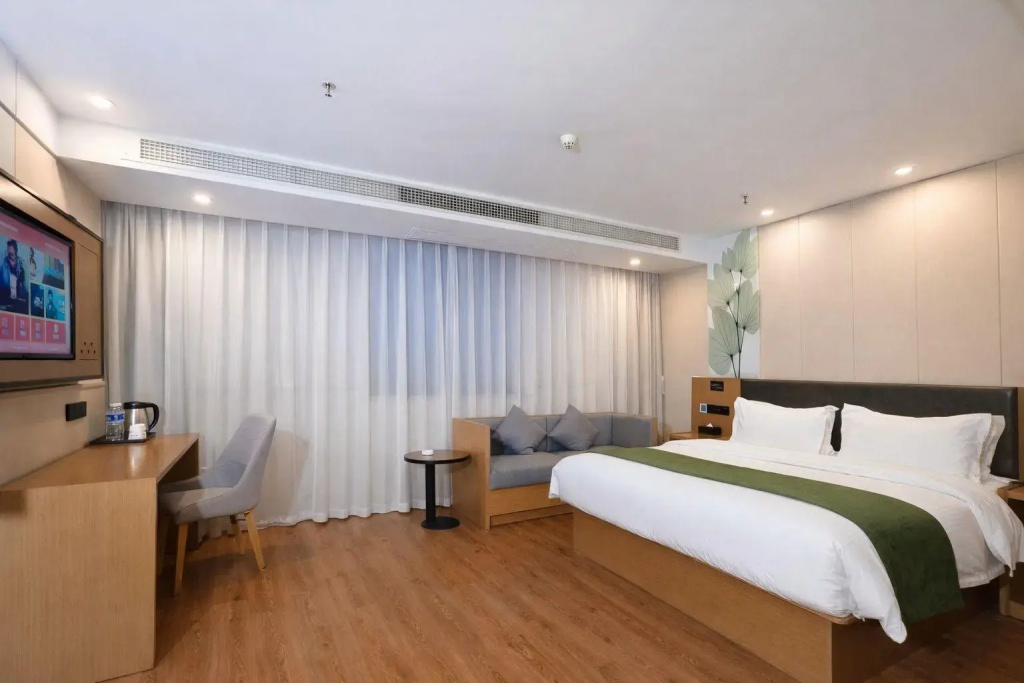 GreenTree Hotel (Kuixing Road, Fuyang high speed railway station)
