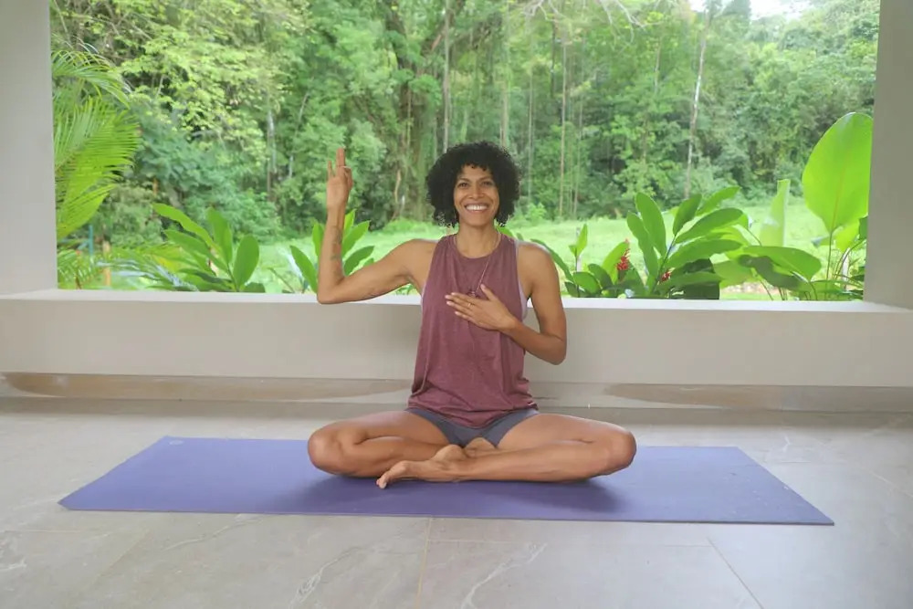 Waves as Your Companion Beachfront Elegance - фото 5