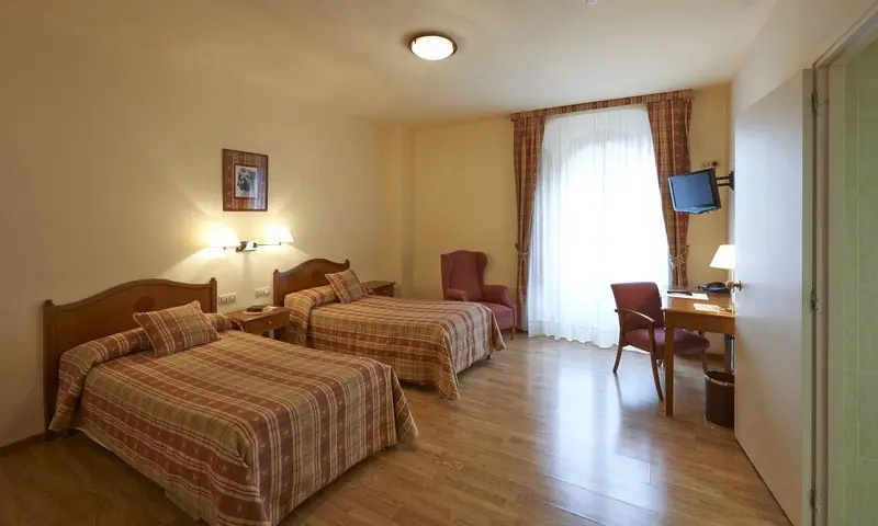 Hotel Abat Cisneros Montserrat - Chambres